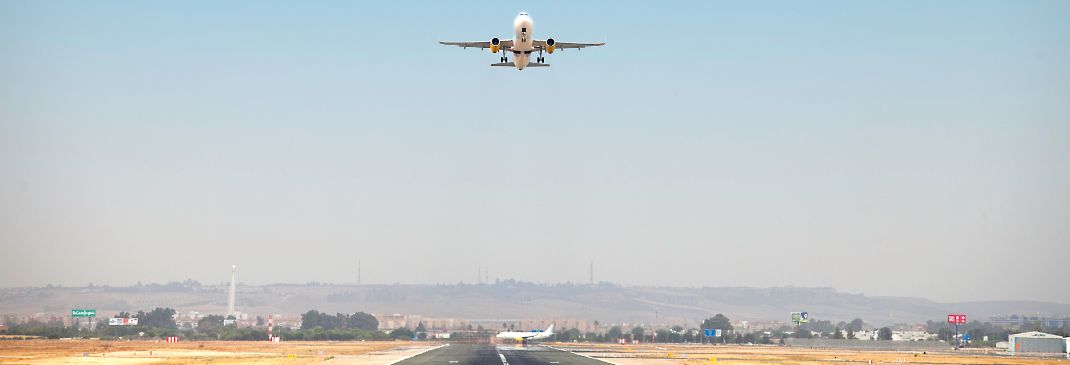 Recogida de coches de alquiler en el Aeropuerto de Sevilla